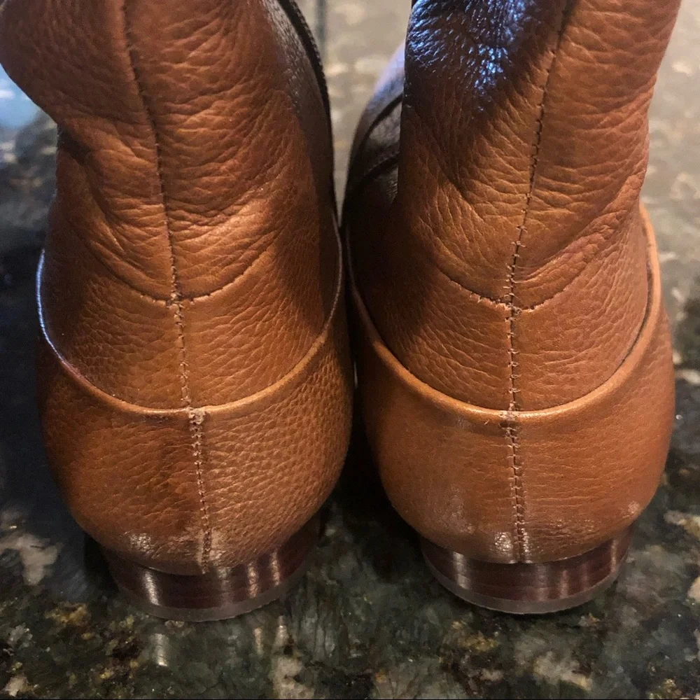 HP! Rosegold Boots in Cognac Leather with Fold Over Tops. Inside zip. Size 39.